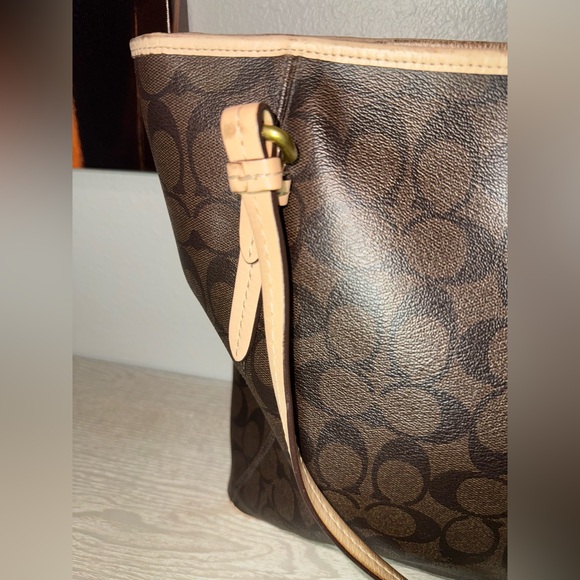 Coach PEYTON SIGNATURE ZIP TOP TOTE B1405-F28365 - Picture 3 of 14